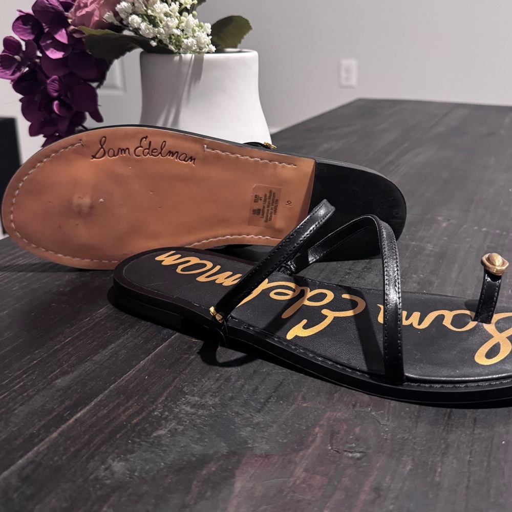 Sam Edelman Black and Gold Strappy Sandals - Picture 4 of 4